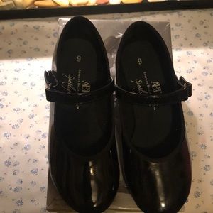 Tap shoes Toddler size 9